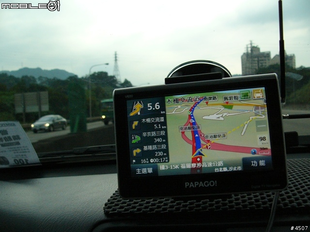 [新機實測]Papago V600實測