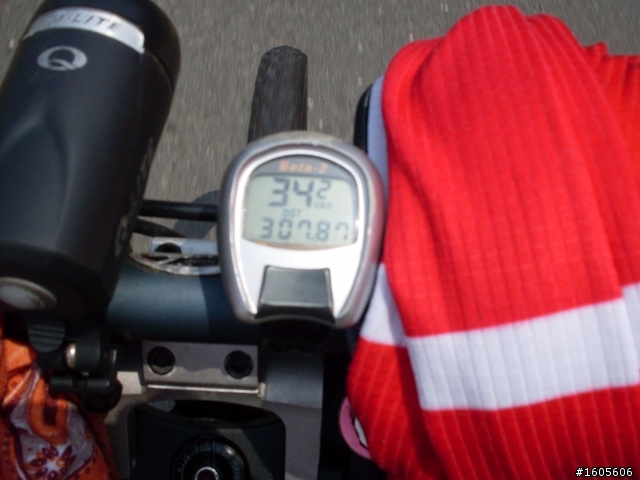 2010年5月2日 星期日我又不小心瘋300K了