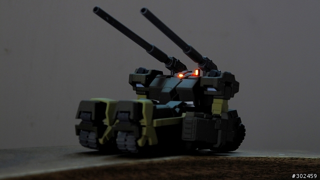 發光實驗作No.4 [HGUC] MS-06F2 Zaku II Type F2