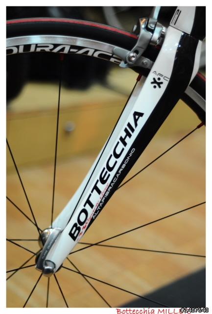 [開箱] BOTTECCHIA MILLE ULTEGRA FRAME 〝44〞 ROAD BIKE