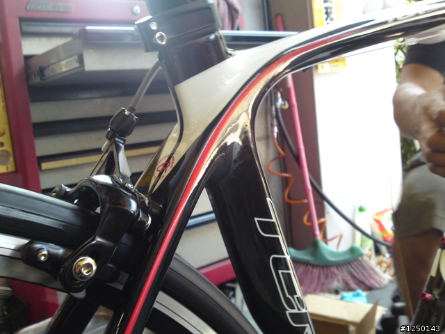 [開箱文]次發TCR COMP 2 SRAM APEX 人生的第一台碳車~