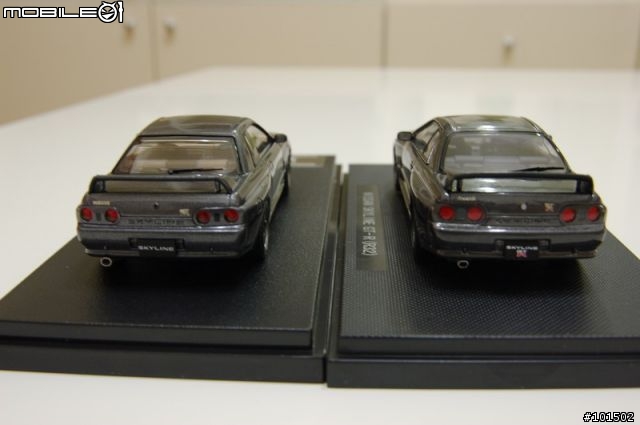 1/43 的 EBBRO 與 HPI 的比較圖