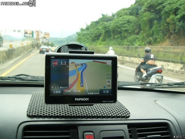 [新機實測]Papago V600實測