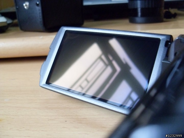 [開箱]Sony HDR-CX550 全高清數位攝影機
