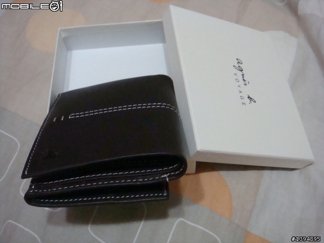 [分享]agnes b. 蜥蜴logo車線短夾