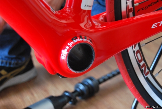 [開箱文 ]  公路車新手 入手  FUJI  SST 3.0
