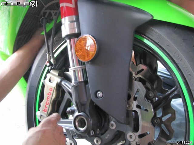 【小小開箱】Fren Tubo Carbon 油管 & Brembo HP CNC 輻卡 for ZX-6R 07"