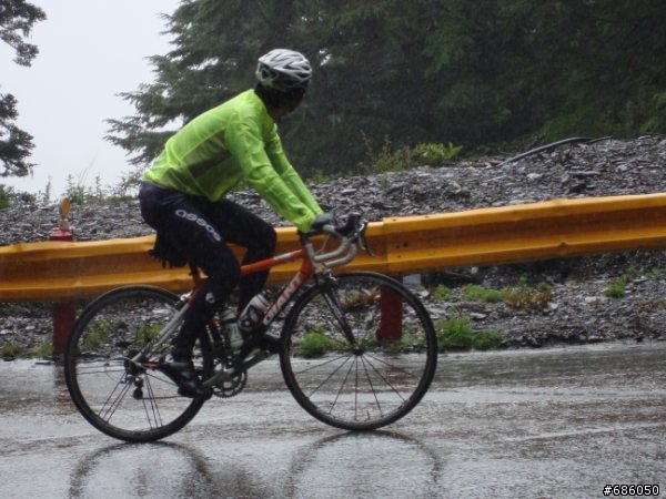 2010「HAHAHE系列」太魯閣單車百登挑戰賽照片分享----主題