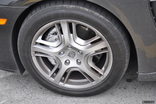 台南~巧遇 Panamera 4S