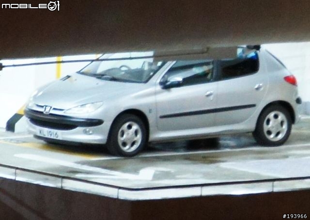 (簡易開箱)SAL70300小黑G