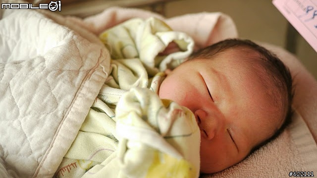 出生不到24HR的小baby