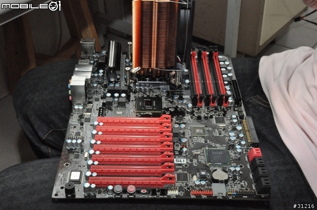 [變態上陣]EVGA X58 4WAY+5970+GTX480