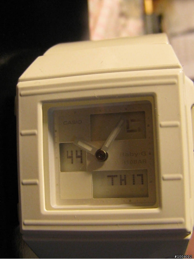 Casio BABY-G BGA-200 &Casio G-SHOCK GA-100開箱分享