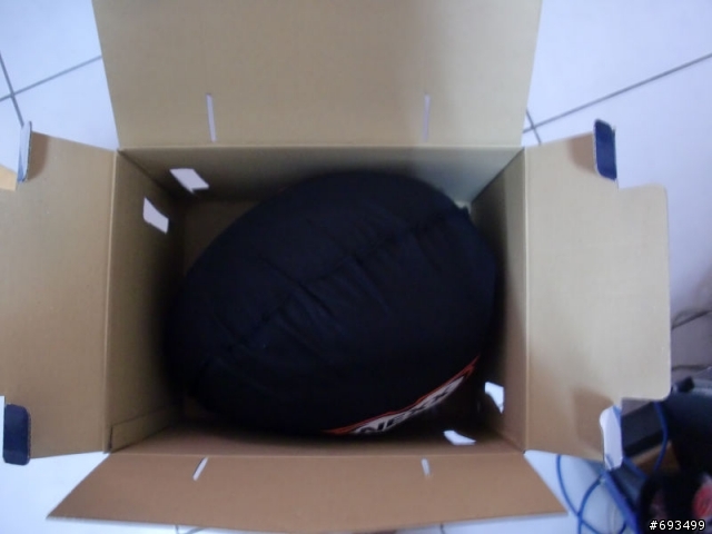 初次開箱分享:NEXX全罩式安全帽XR1R