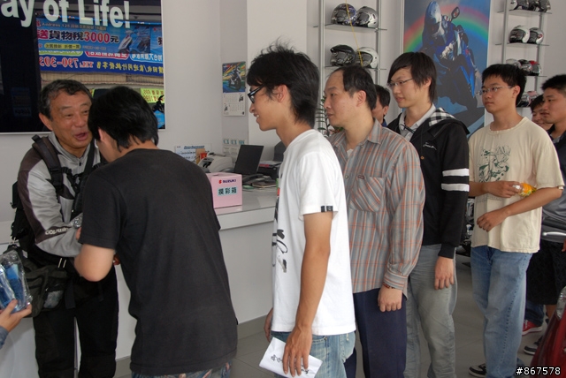 【跟訪】6/27首頁更新中,賀曾利隆,Address125環島長征ING