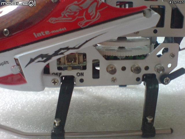 首發:8 LED 三動小型電動直升機2009-5開箱!歡迎小電直愛好者討論