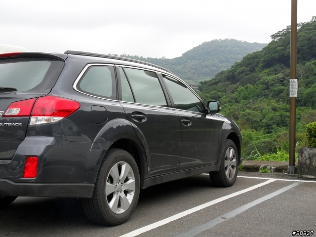 Outback 2.5開箱 (攜車架上身)-19F