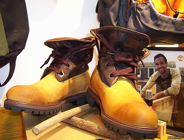【開箱文】Timberland 經典反折靴#93554
