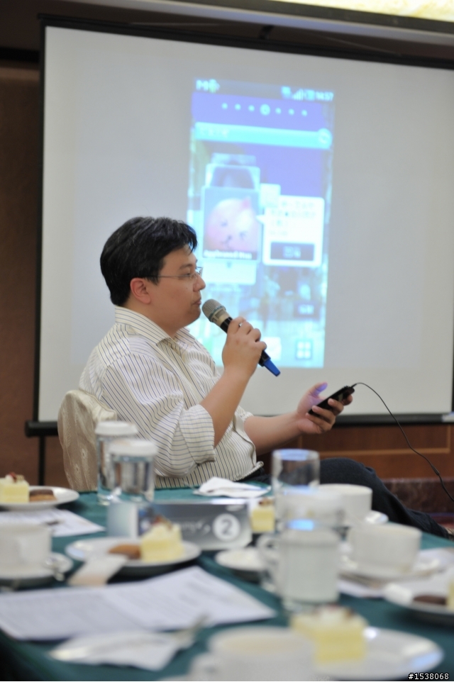 [三傲群雄耀安卓 星啟2.2漾風潮]S i9000 台中體驗