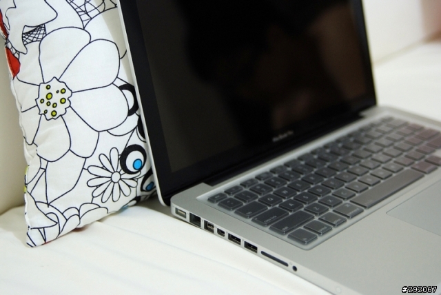 終於入手 MBP 13吋