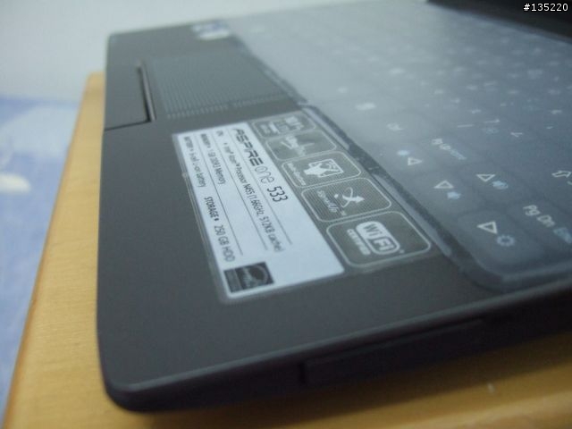 acer10.1吋小筆電AO533開箱+AOD250比較