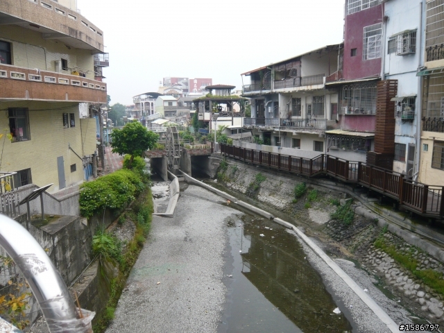 照瘋400k路線晃進入夜的旭海(全文完)