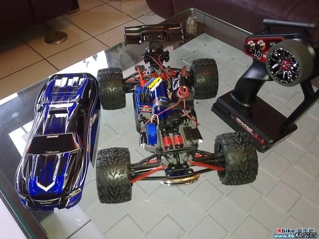 Traxxas 1/16 E-Revo 4WD 2.4GHz RTR