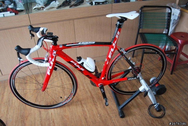 [開箱文 ]  公路車新手 入手  FUJI  SST 3.0