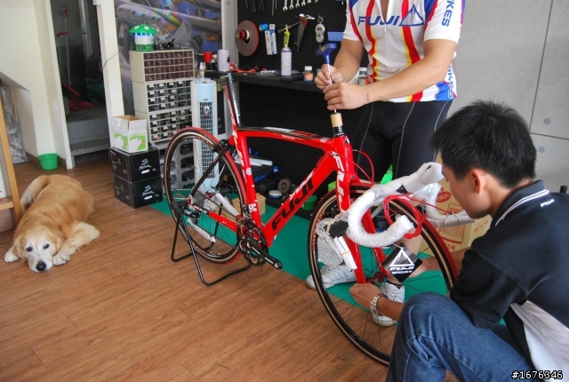 [開箱文 ]  公路車新手 入手  FUJI  SST 3.0