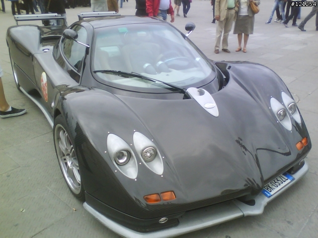 Zonda趴~哪來這麼多的Pagani Zonda啊~連全球限量五台的Zonda Cinque Roadster也有??