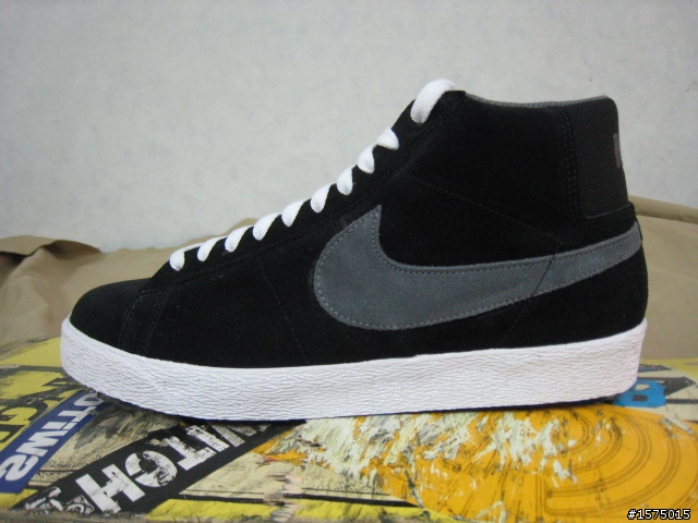 ~ NIKE SB 開箱文 ~ BLAZER SB 黑灰百搭基本配色