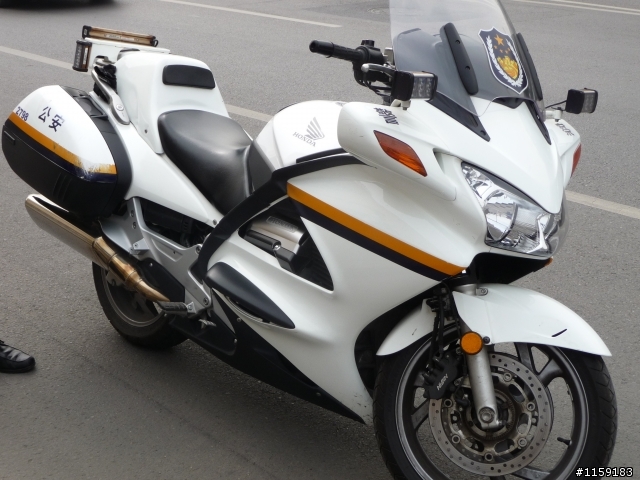 大陸公安STX-1300