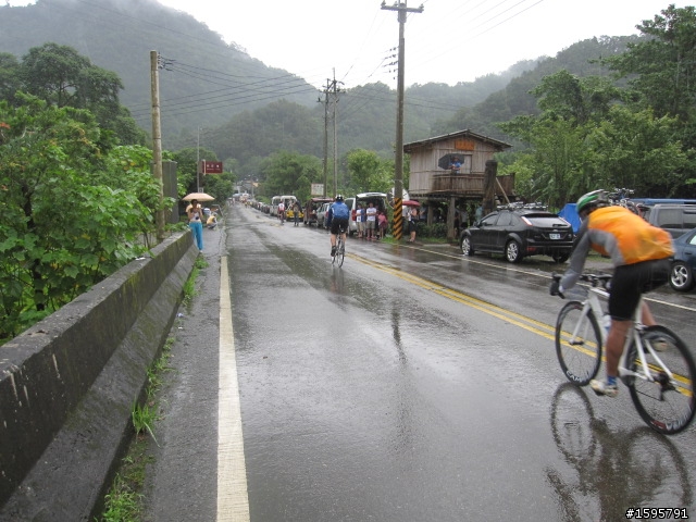 大雨中的騎車(613鹿場賽事的見識與感動)