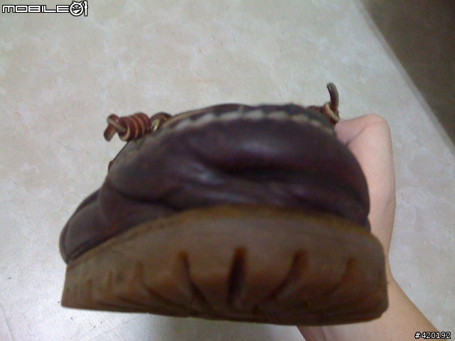 我的T牌雷根鞋還有的救嗎??(皮革嚴重凹陷)