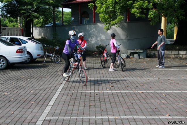[分享] 2010-06-27 美濃吃喝玩樂之行