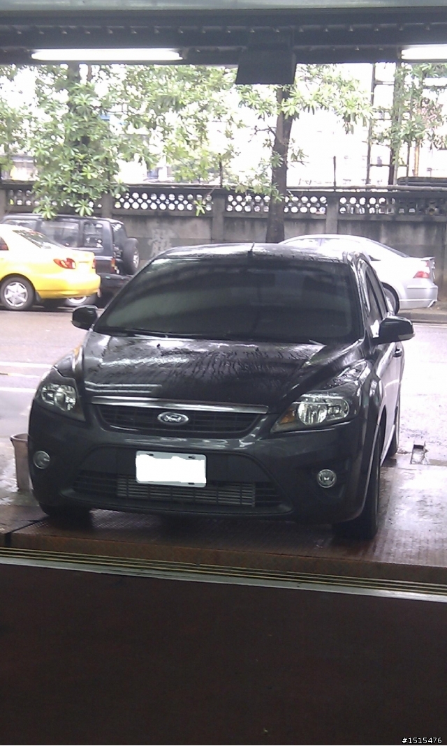 focus tdci 時尚款開箱 別再下雨了.....