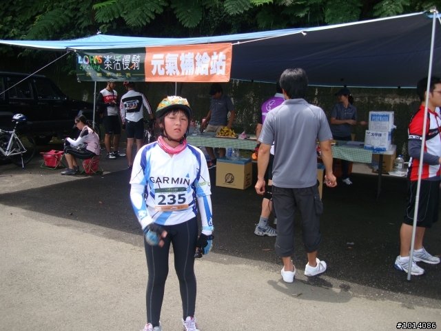 小五女生「貨真價實」的完成不落二挑戰