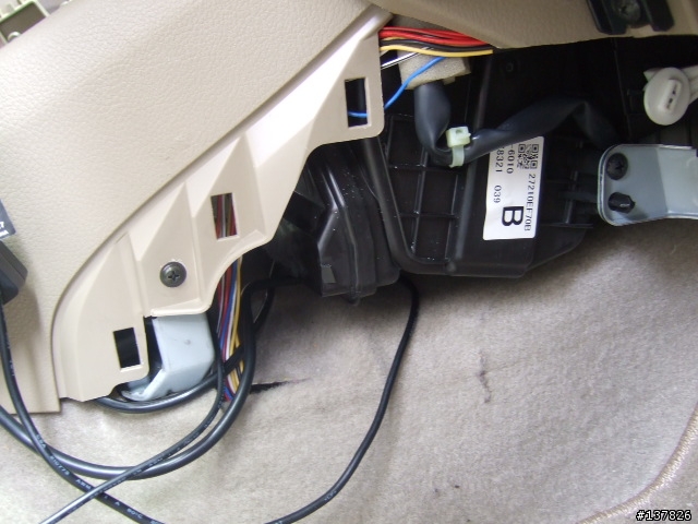 圖解tiida電源擴充座安裝