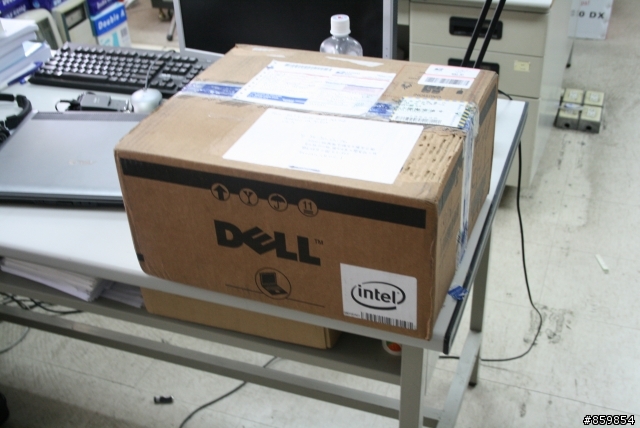 [開箱文] Dell LATITUDE E6410 + E-Port Plus 亂亂的開箱文.....