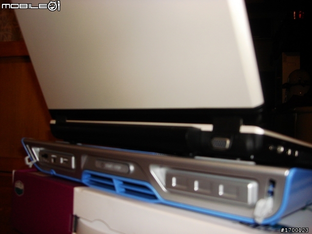 [開箱文]CoolMaster NotePal Color Infinite ∞ 筆電散熱器
