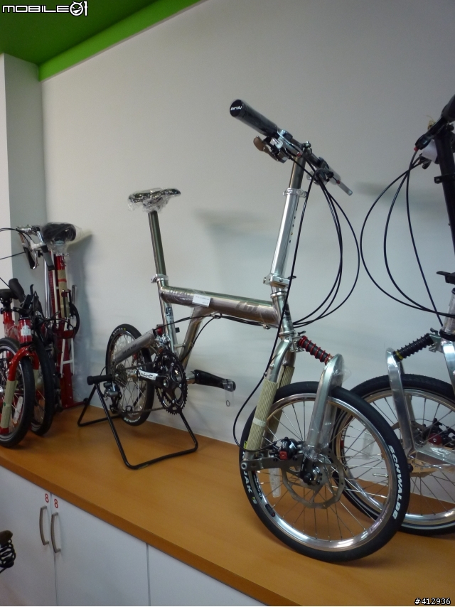 [開箱] BROMPTON Titanium 2010年式 蘋果綠 客製P把鈦布! 鈦布vs鈦鳥大比拼~