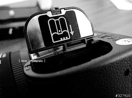 【分享】MK-D90 垂直把手 + DK-21M