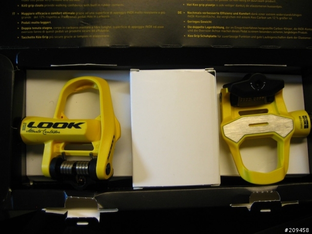 [開箱] 這個月的敗家成果 (Oakley, Sidi, Look, Fizik)