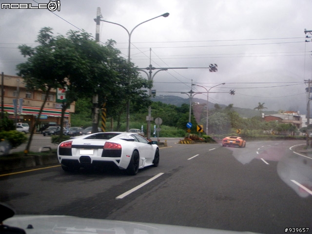 [分享]家人拍到的Lamborghini＆Ferrari