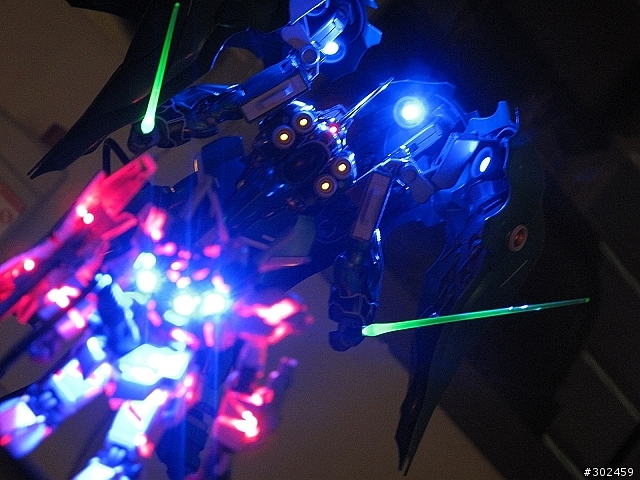 發光實驗作No.5 獨角獸毀滅模式 [HGUC] RX-0 Unicorn Gundam [destroy mode]