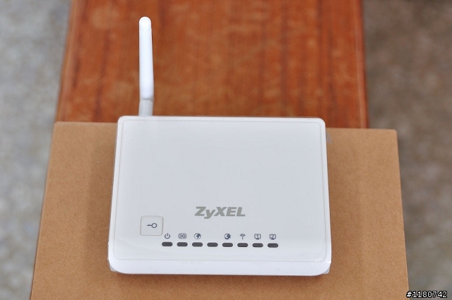 合勤 NBG4115 3.5G 無線分享器 開箱測試