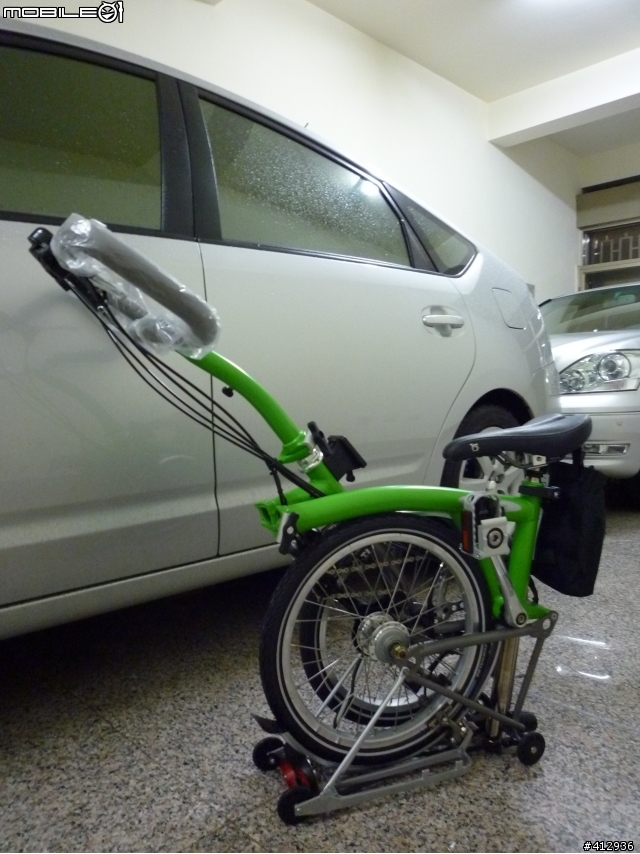 [開箱] BROMPTON Titanium 2010年式 蘋果綠 客製P把鈦布! 鈦布vs鈦鳥大比拼~
