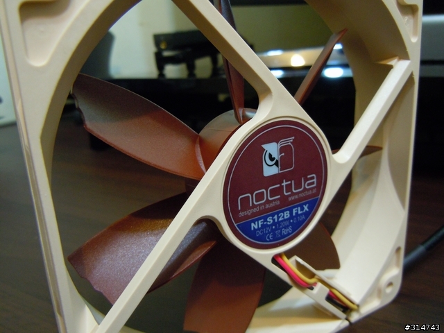 [開箱分享]貓頭鷹Noctua大集合！NF-S12B FLX&NF-P14 FLX