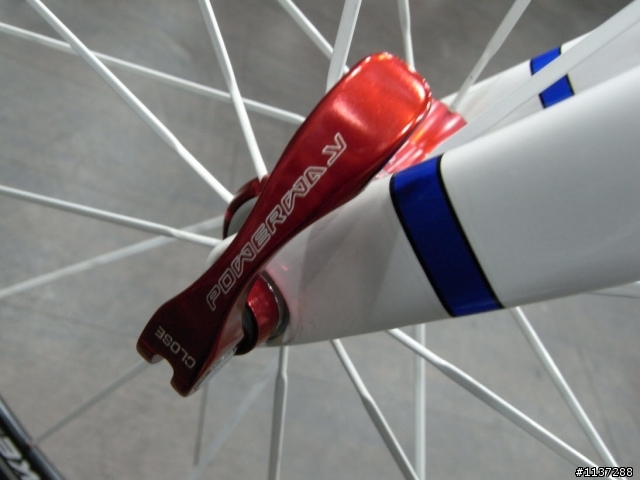驚見..2011年 POWERWAY PRO2 新品...依舊搭搭搭...但是更具power..