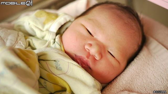 出生不到24HR的小baby